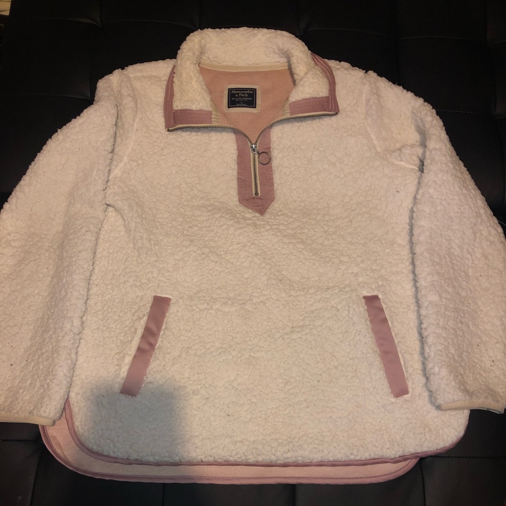 Abercrombie and Fitch Fleece Pullover - Picture 2 of 5